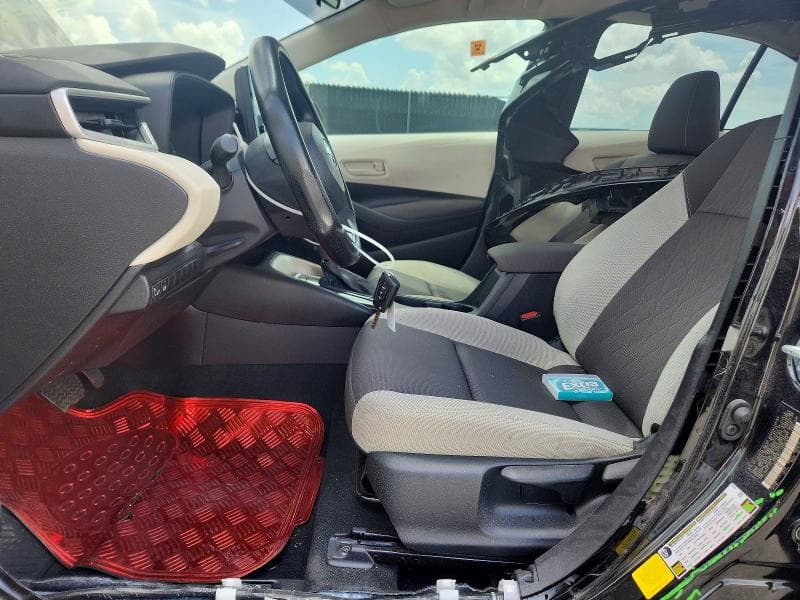 2025 TOYOTA COROLLA LE 7