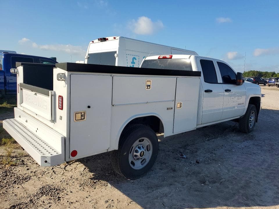 2018 CHEVROLET SILVERADO C2500 HEAVY DUTY 3