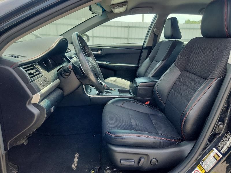2017 TOYOTA CAMRY SE 7