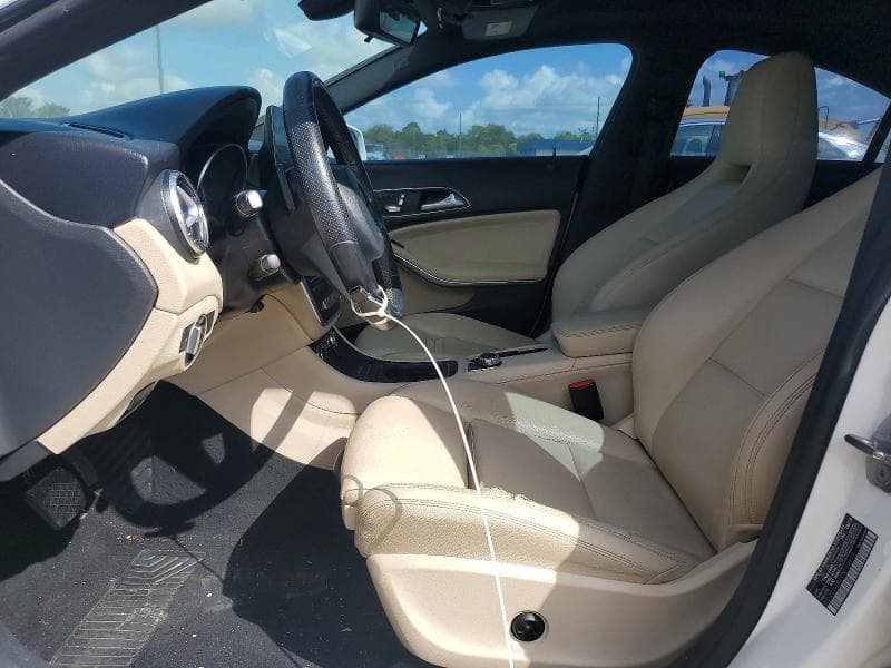 2019 MERCEDES-BENZ CLA 250 7