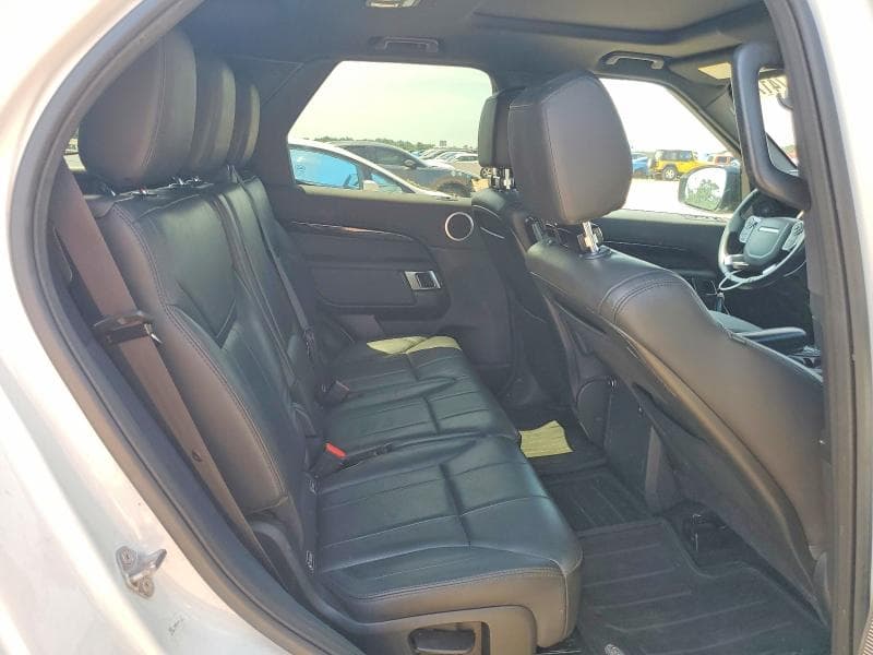 2018 LAND ROVER DISCOVERY SE 11