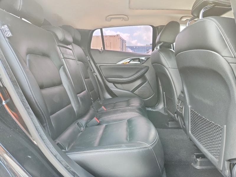 2017 INFINITI QX30 PREMIUM 11