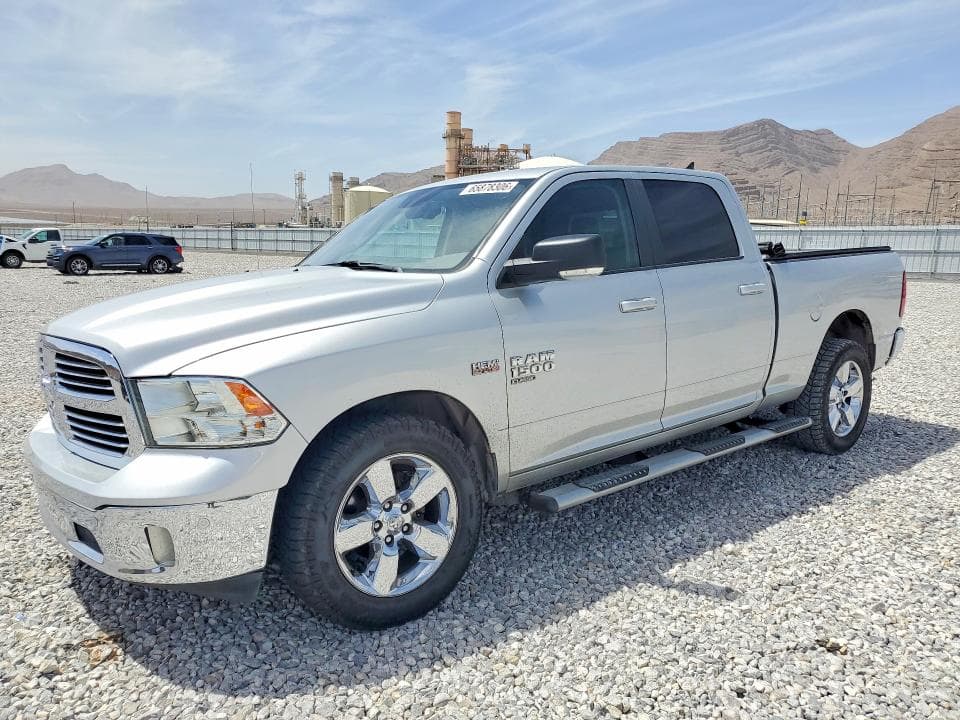 2019 RAM 1500 CLASSIC SLT - 1