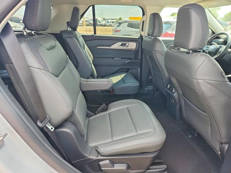 2026 FORD EXPLORER ACTIVE 11