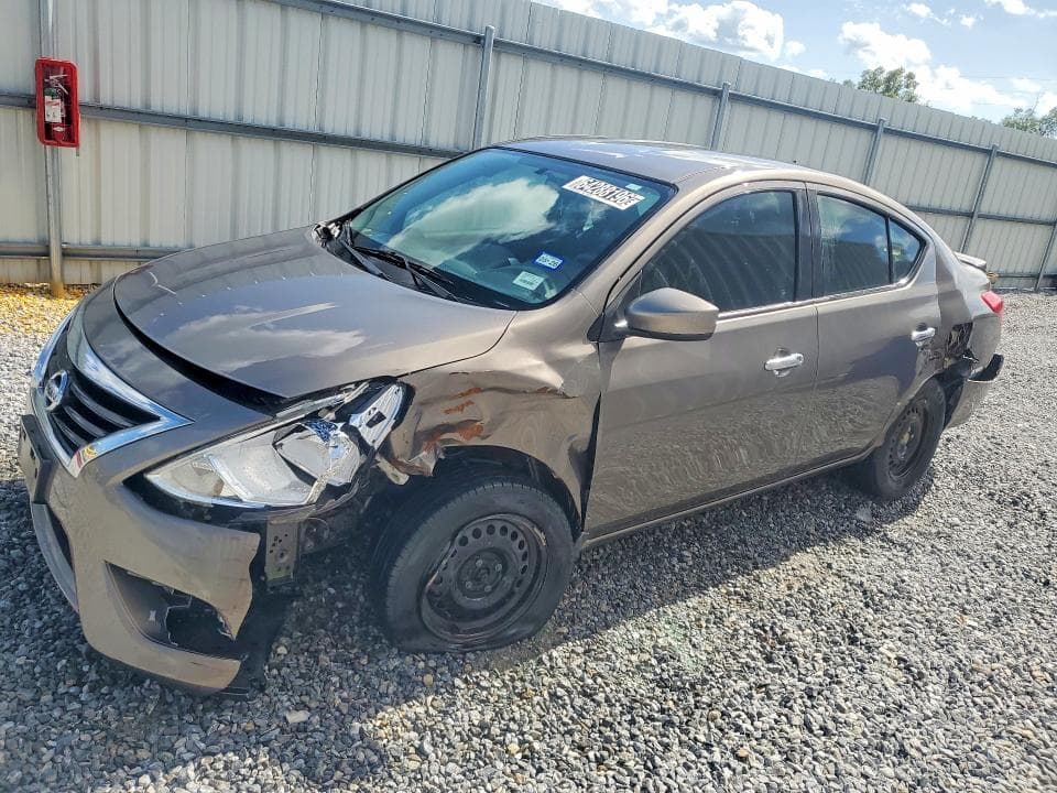 2017 NISSAN VERSA 1.6 SV