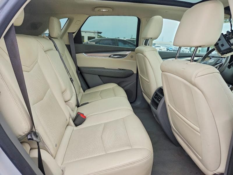2017 CADILLAC XT5 LUXURY 11