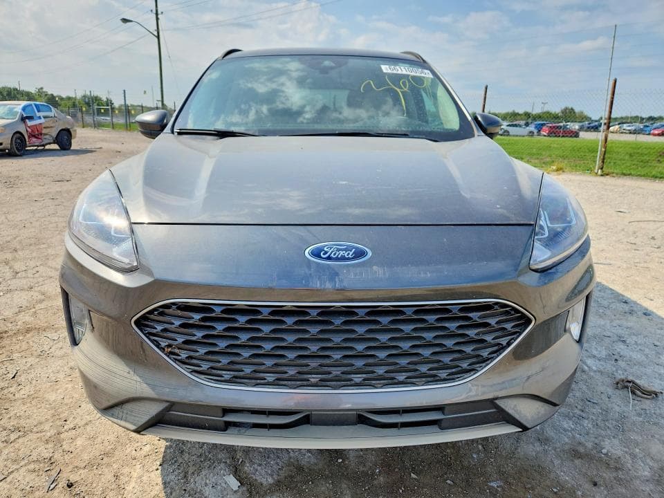 2020 FORD ESCAPE SEL 5