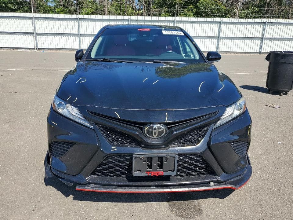 2019 TOYOTA CAMRY XSE 5