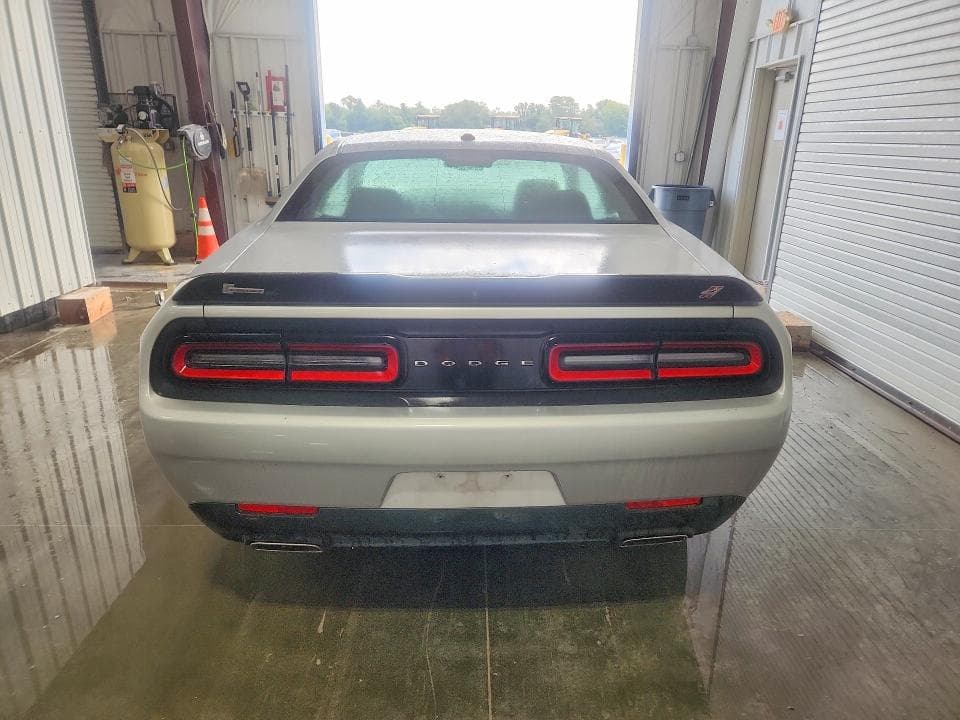 2023 DODGE CHALLENGER SXT 6
