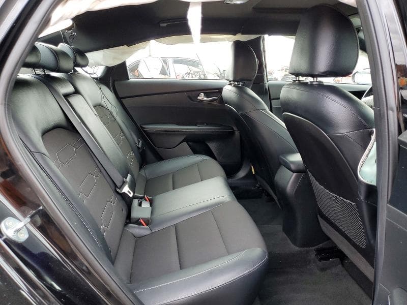 2021 KIA FORTE GT LINE 10