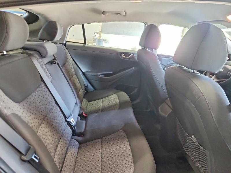 2018 HYUNDAI IONIQ SEL 10