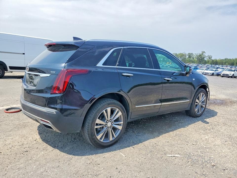 2022 CADILLAC XT5 PLATINUM PREMIUM LUXURY 3