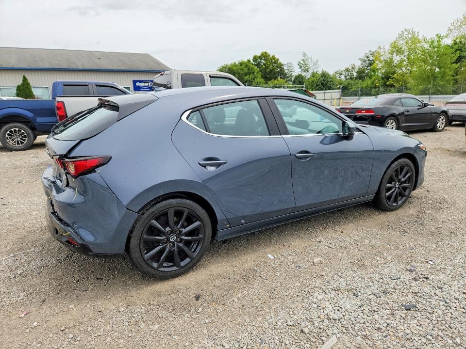 2022 MAZDA 3 PREMIUM 3