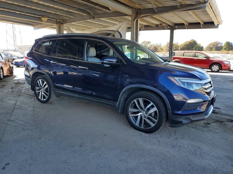 2018 HONDA PILOT TOURING 4