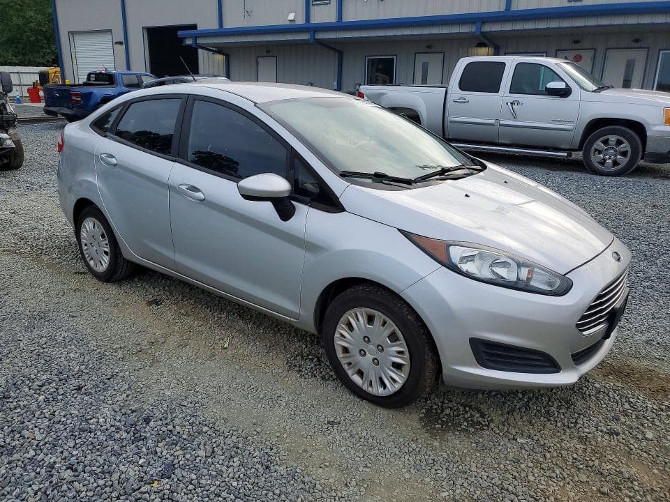 2019 FORD FIESTA S 4