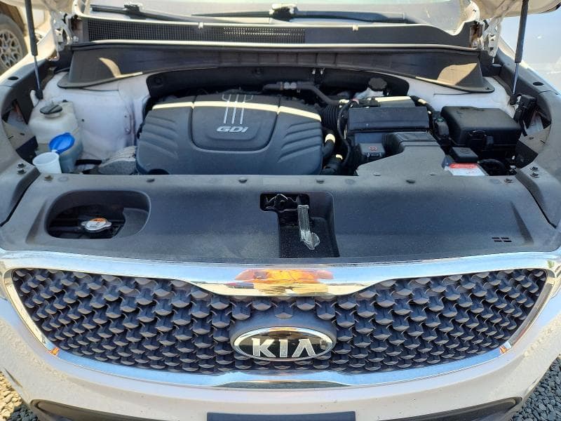 2017 KIA SORENTO LX V6 12