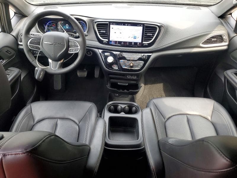 2025 CHRYSLER PACIFICA HYBRID SELECT 8