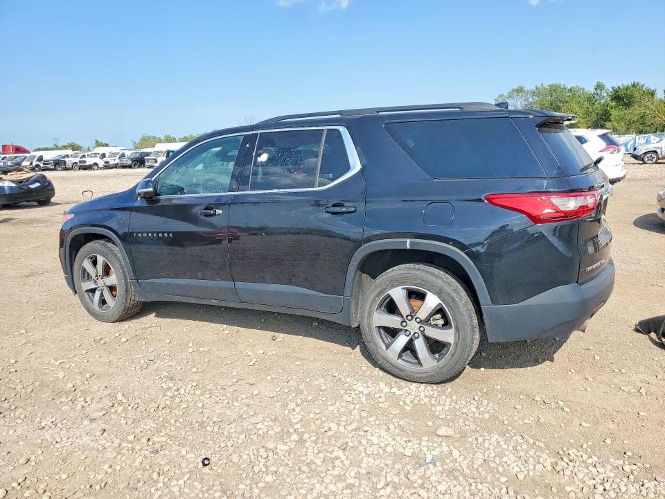 2020 CHEVROLET TRAVERSE LT 2