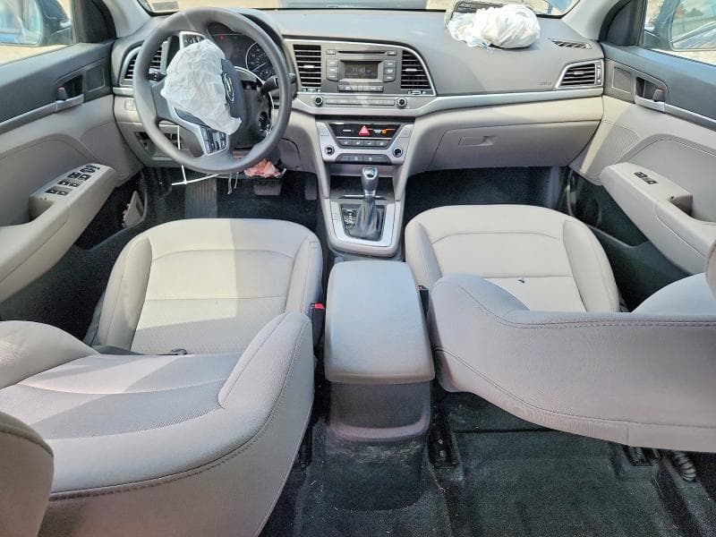 2018 HYUNDAI ELANTRA SE 8