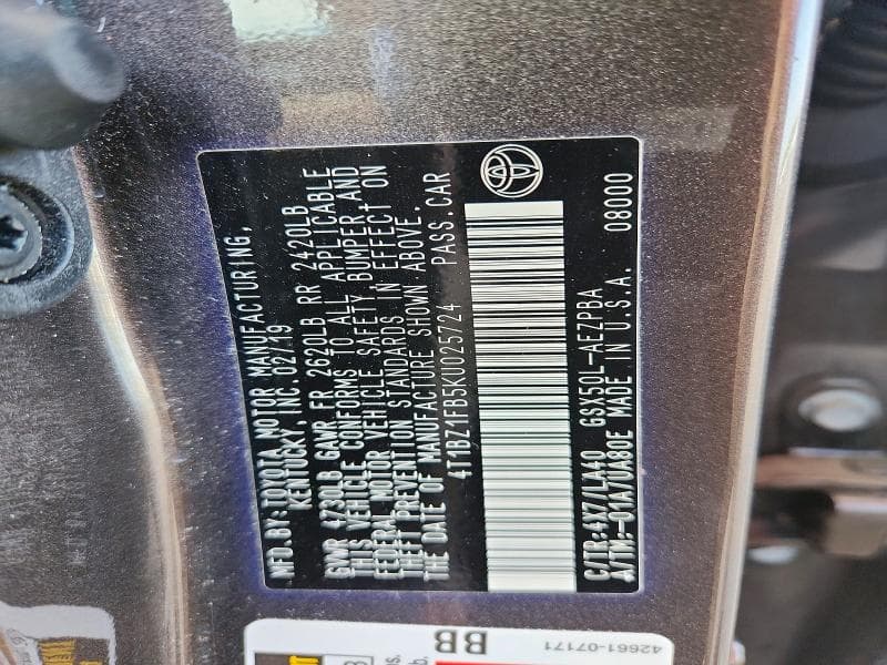 2019 TOYOTA AVALON LIMITED 12