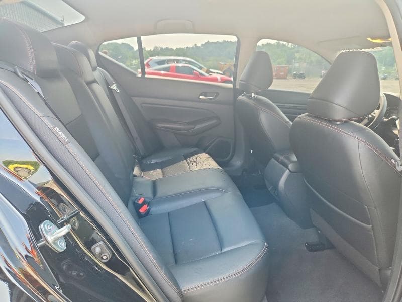 2022 NISSAN ALTIMA SR 10