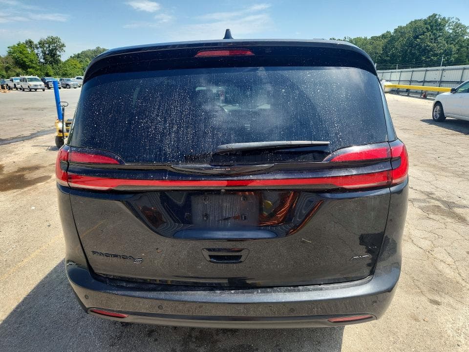 2023 CHRYSLER PACIFICA TOURING L 6