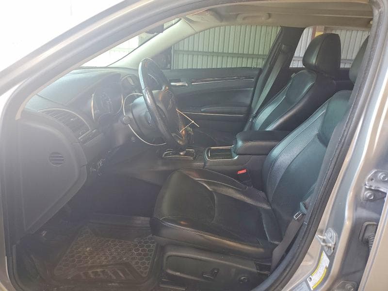 2017 CHRYSLER 300C 7
