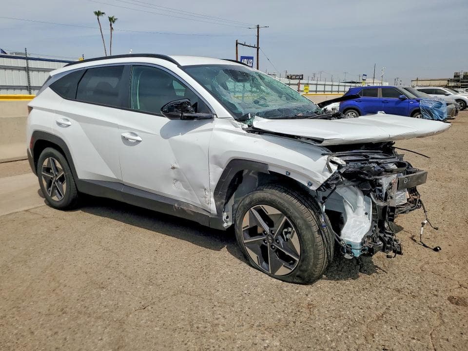 2026 HYUNDAI TUCSON SEL 4