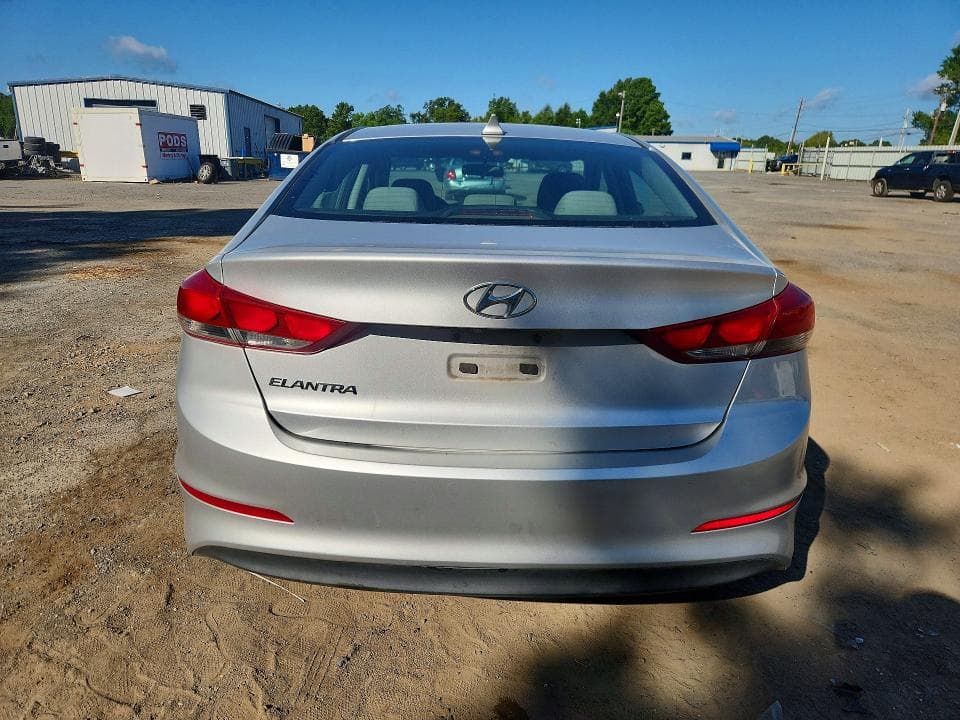 2018 HYUNDAI ELANTRA SEL 6