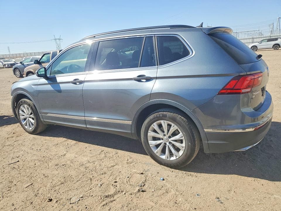 2018 VOLKSWAGEN TIGUAN SE 2