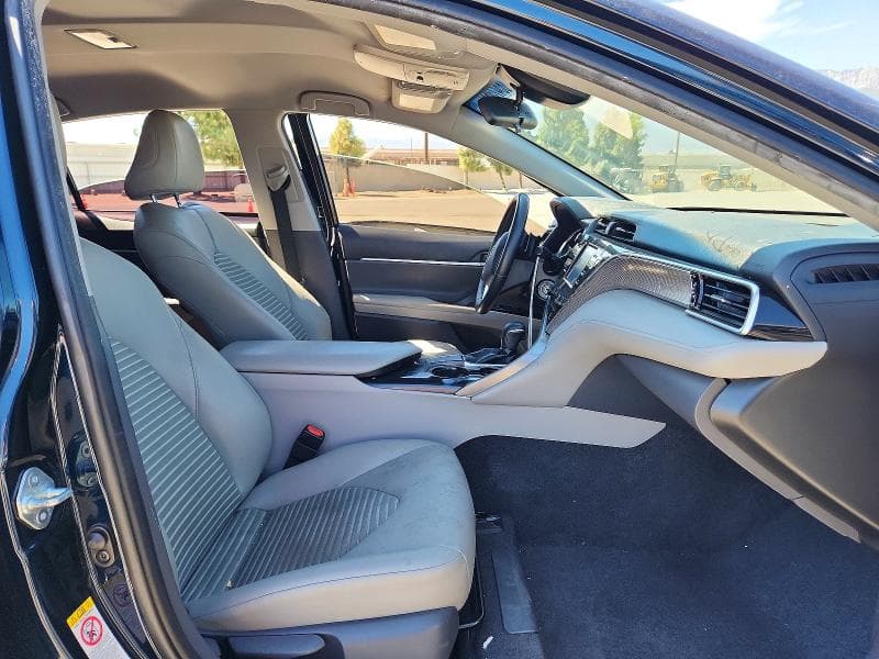2018 TOYOTA CAMRY SE 7