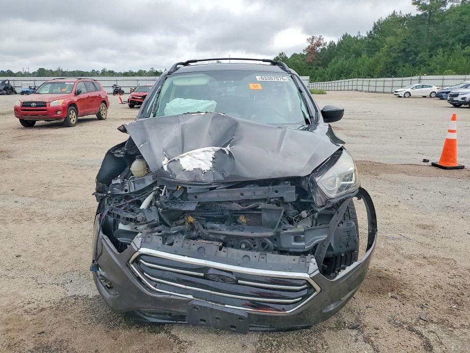 2019 FORD ESCAPE SE 5
