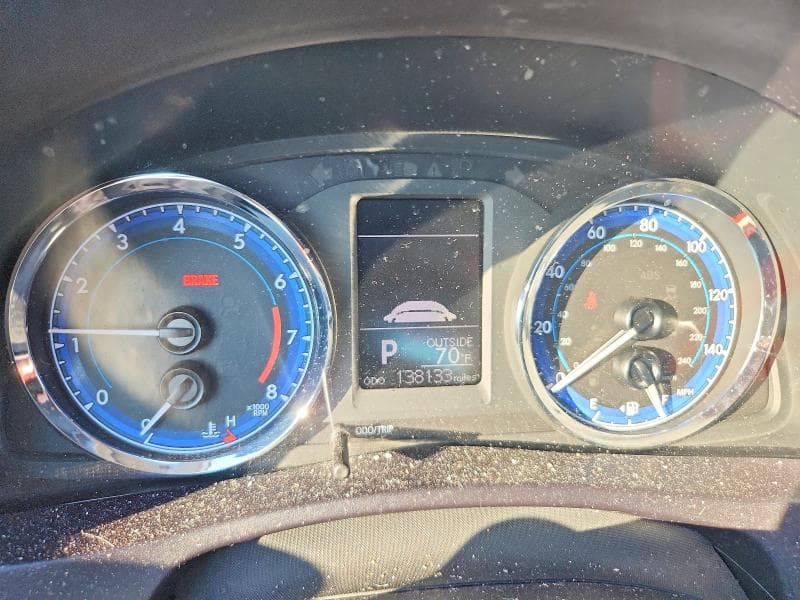 2019 TOYOTA COROLLA LE 9