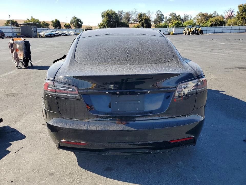 2024 TESLA MODEL S 6