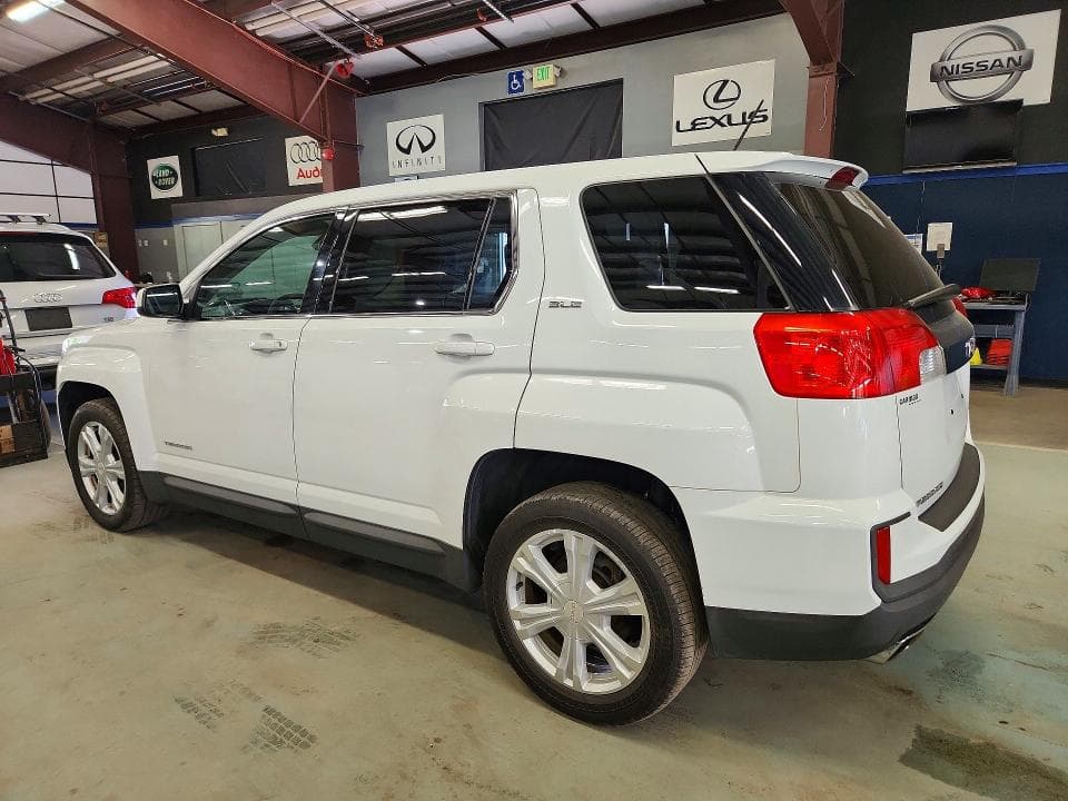 2017 GMC TERRAIN SLE 2