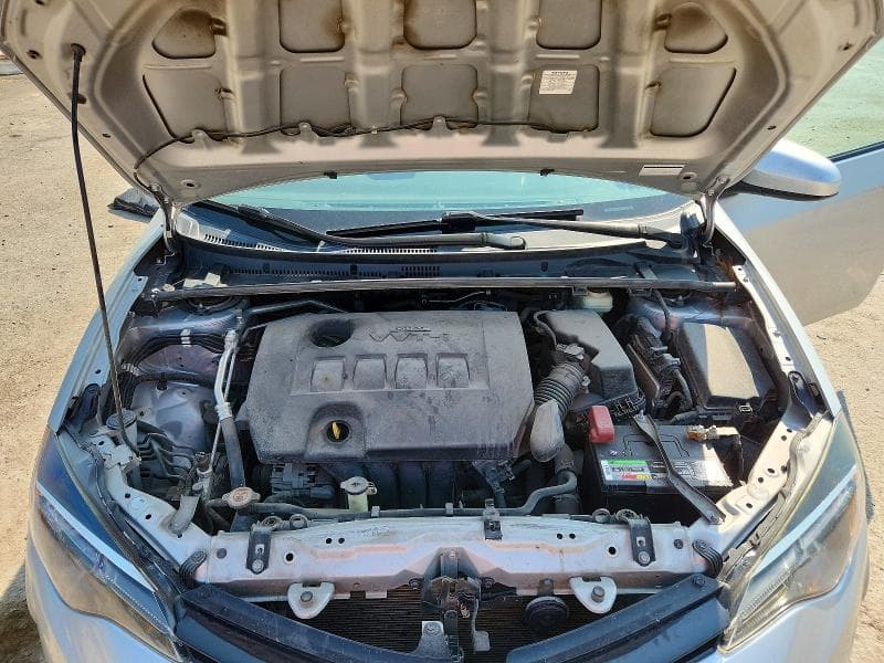 2017 TOYOTA COROLLA LE 11