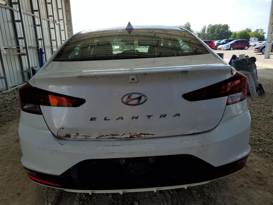 2019 HYUNDAI ELANTRA SEL 6