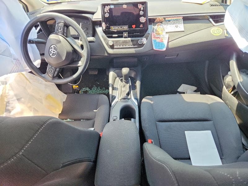 2024 TOYOTA COROLLA LE 8