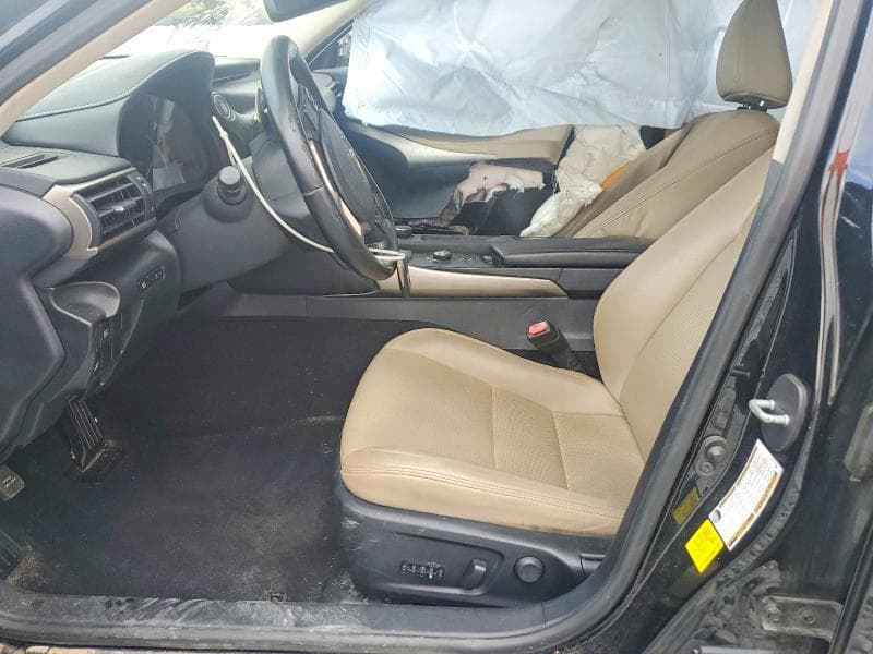 2019 LEXUS IS 300 7