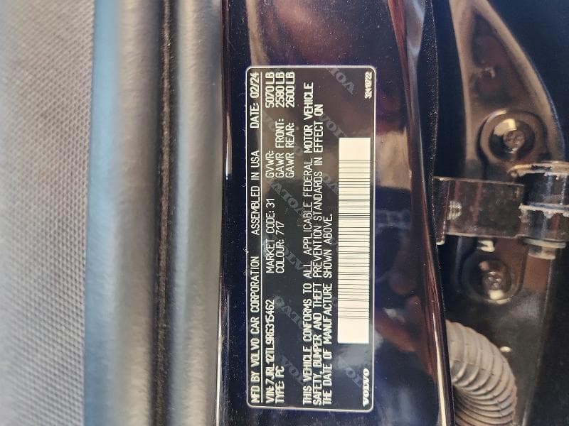 2024 VOLVO S60 PLUS 12
