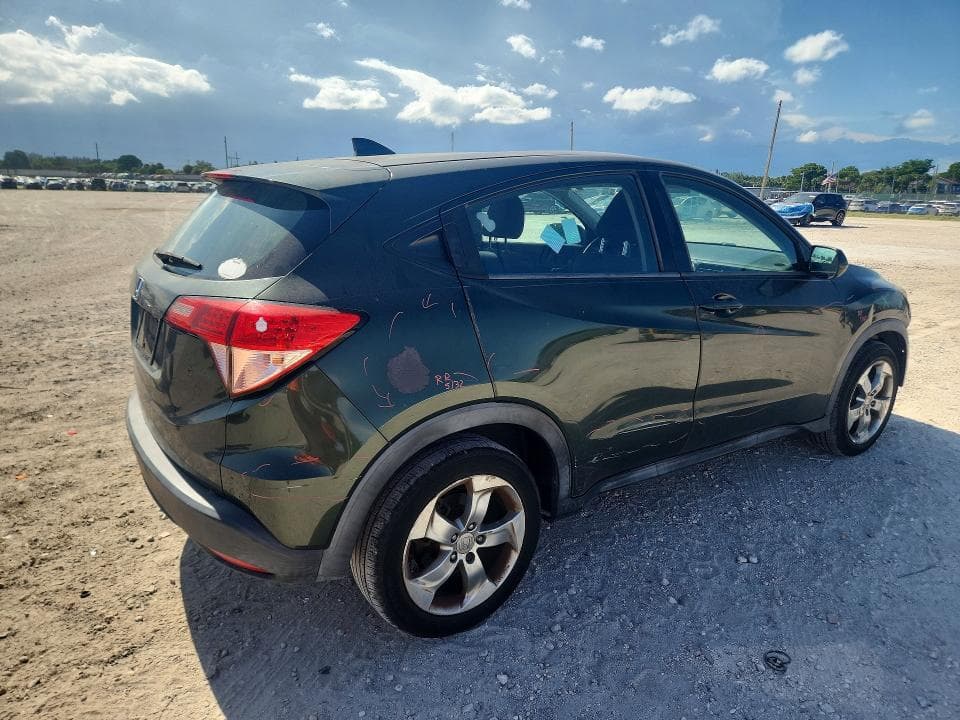 2017 HONDA HR-V LX 3
