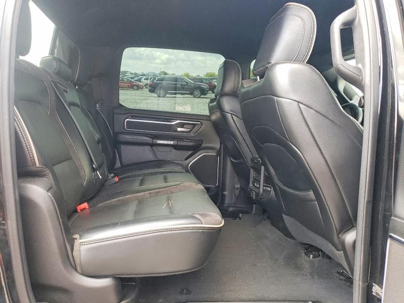 2019 RAM 1500 LARAMIE 10