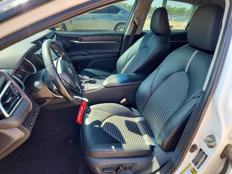 2018 TOYOTA CAMRY SE 7