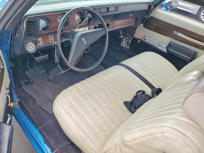 1972 OLDSMOBILE CUT SUPREM 8