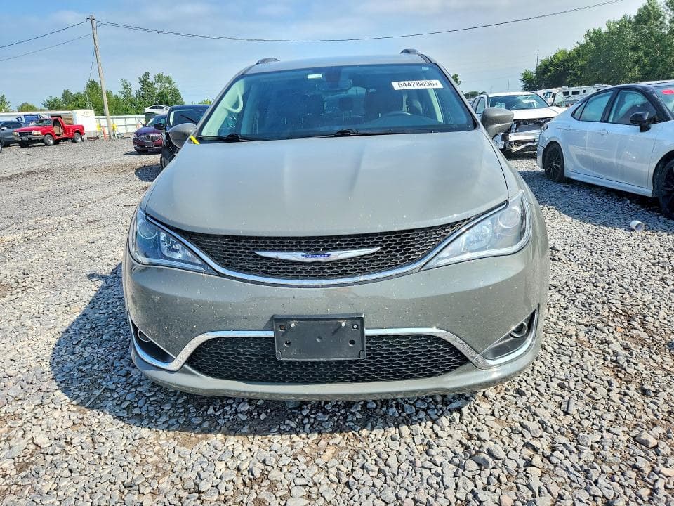 2020 CHRYSLER PACIFICA TOURING L 5