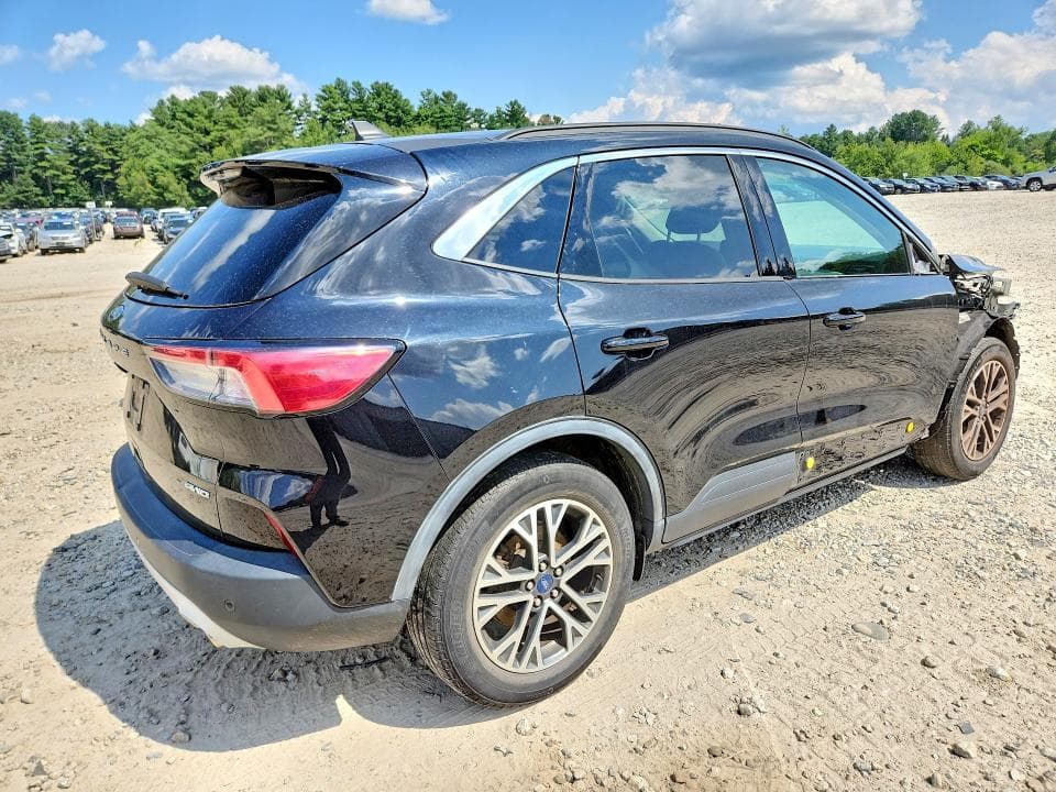 2020 FORD ESCAPE SEL 3