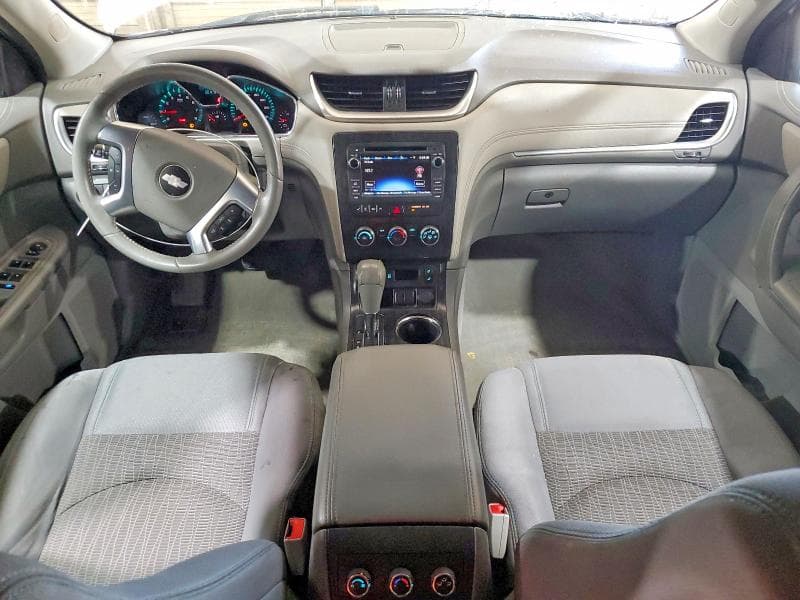 2017 CHEVROLET TRAVERSE LT 8