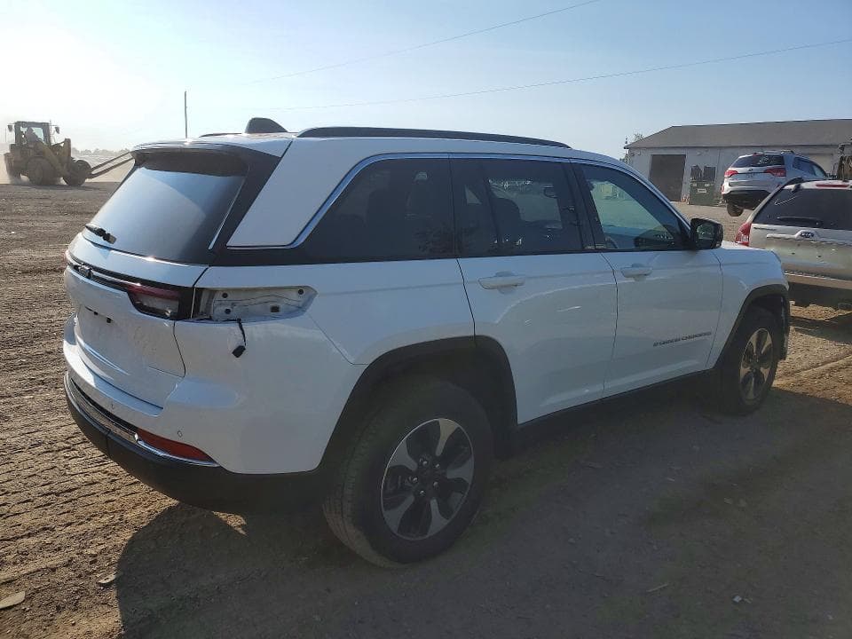 2024 JEEP GRAND CHEROKEE LIMITED 4XE 3