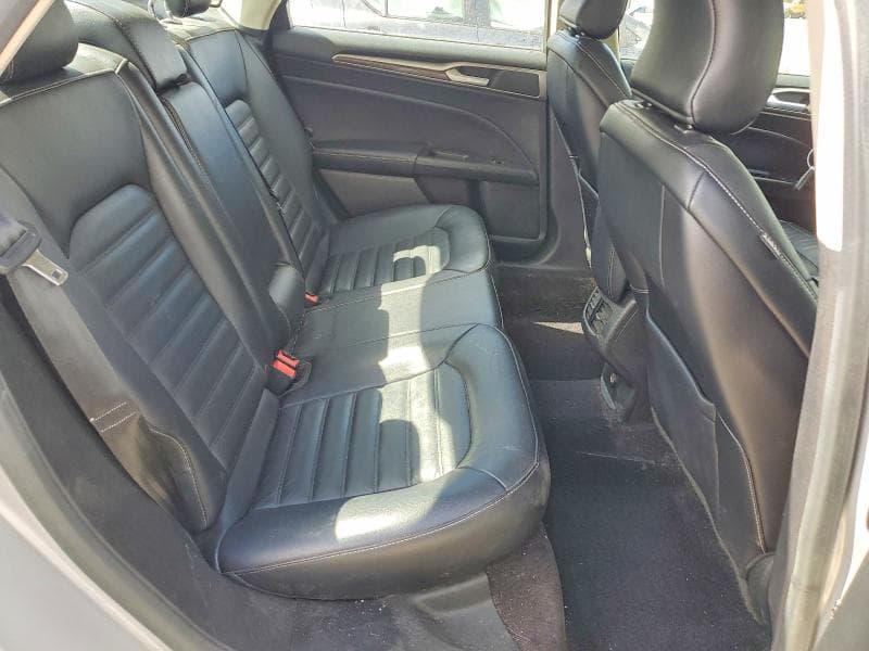 2017 FORD FUSION SE 10