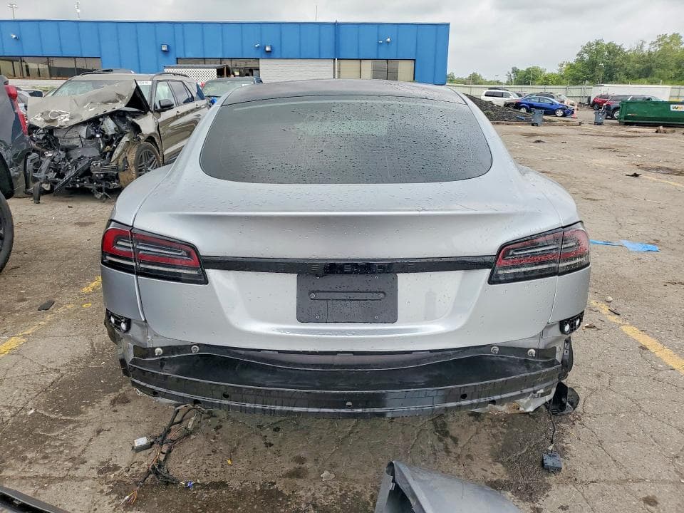 2026 TESLA MODEL S 6
